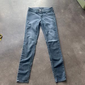 Kindly worn! Grey wash, super stretchy.